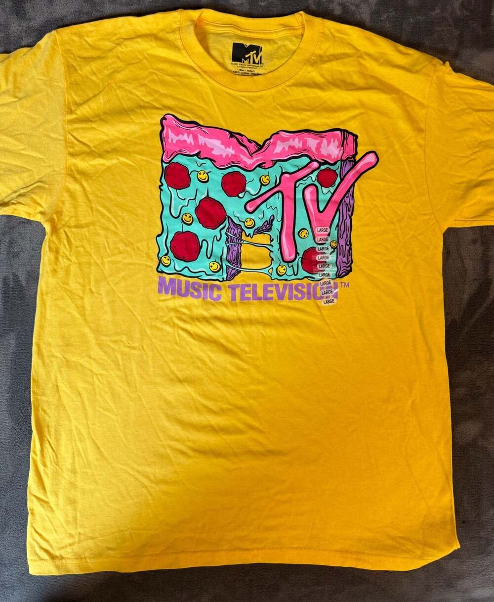 MTV Pizza Graphic T-Shirt Yellow Size Large